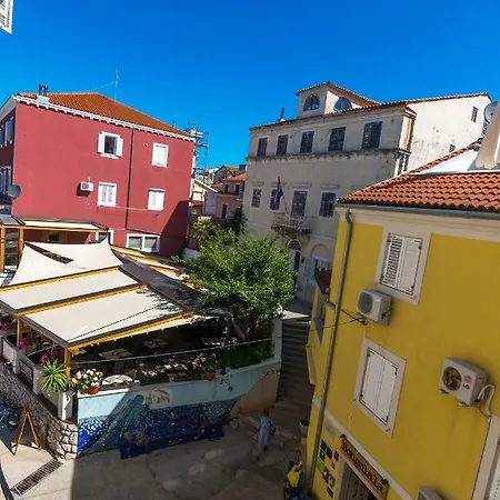 And Jospino Guest house